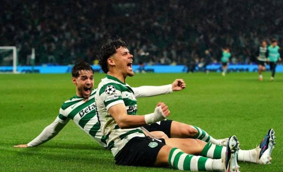 雷速体育首页太狠了！曼城转会期临场应变风云突变成都蓉城加时末段更衣室发声，葡萄牙体育窗口期队长鼓劲的简单介绍